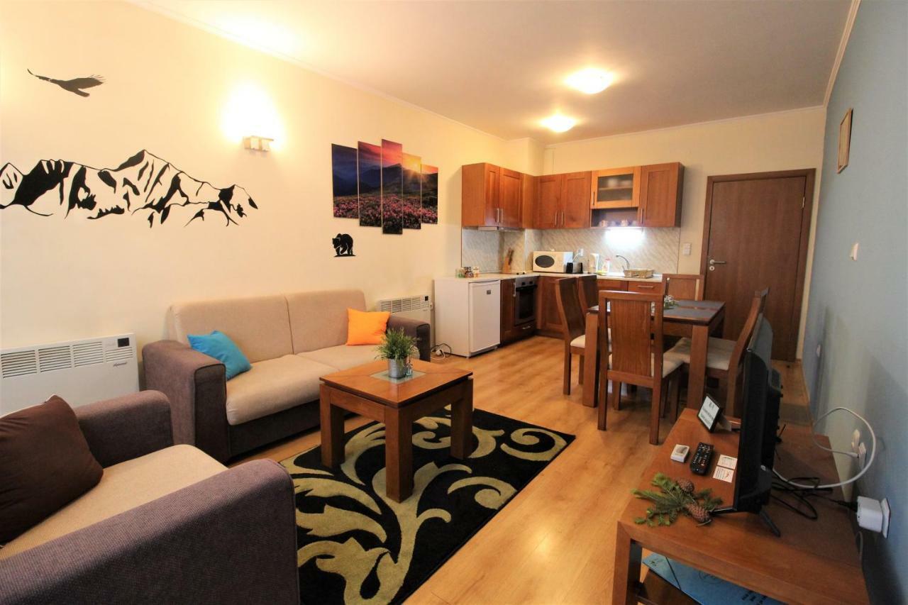 Pine Tree Apartment 3 - B3 Μπάνσκο Εξωτερικό φωτογραφία