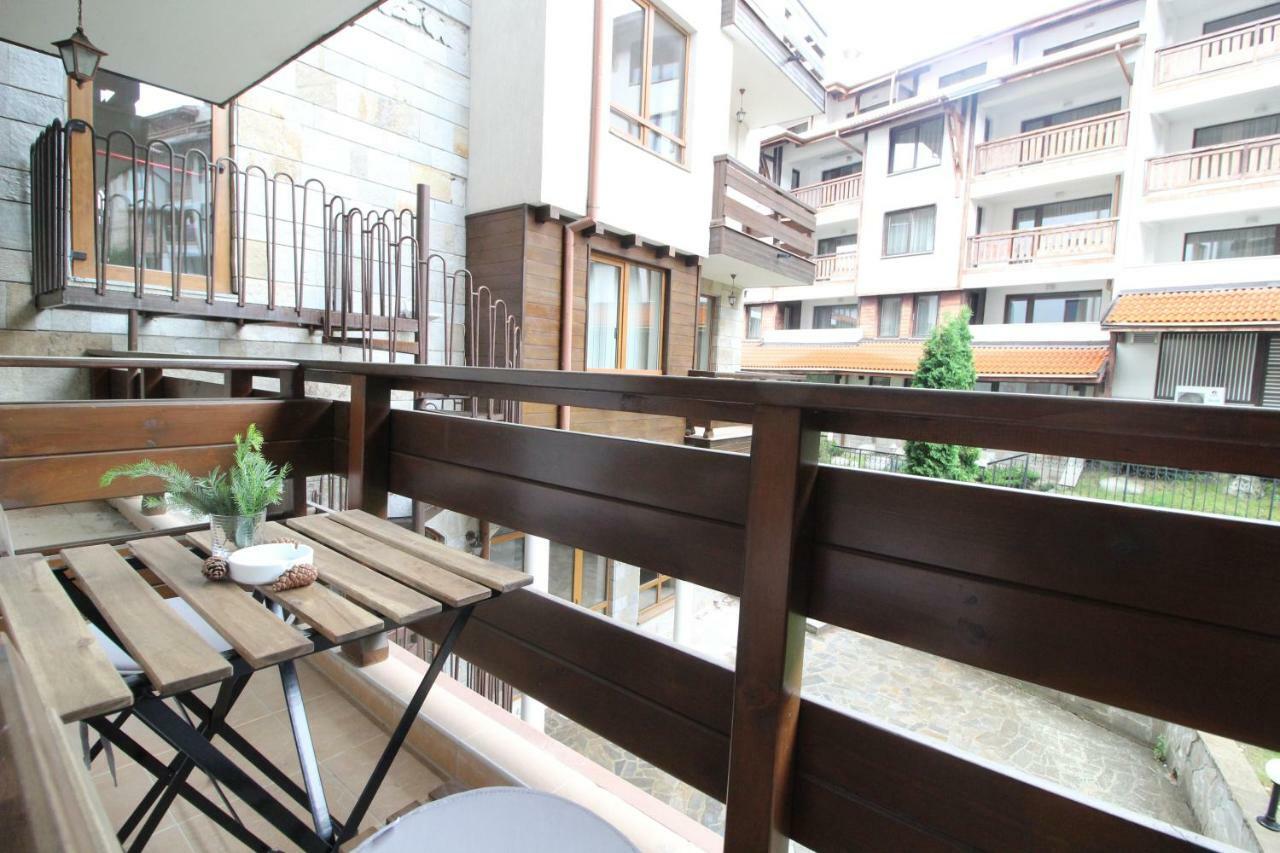 Pine Tree Apartment 3 - B3 Μπάνσκο Εξωτερικό φωτογραφία